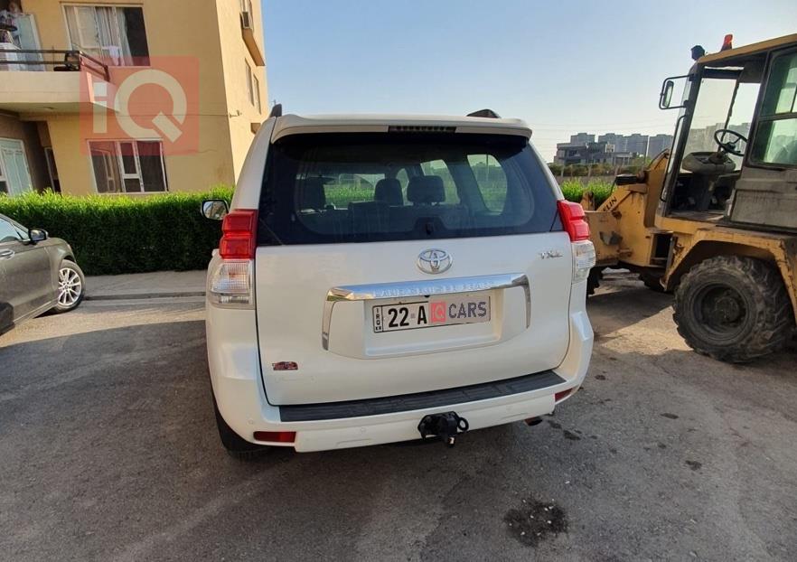 تۆیۆتا لاندكروزر پرادۆ